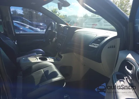 2019 Dodge Grand Caravan Sxt z USA, uszkodzony, nr VIN 2C4RDGCG7KR546364